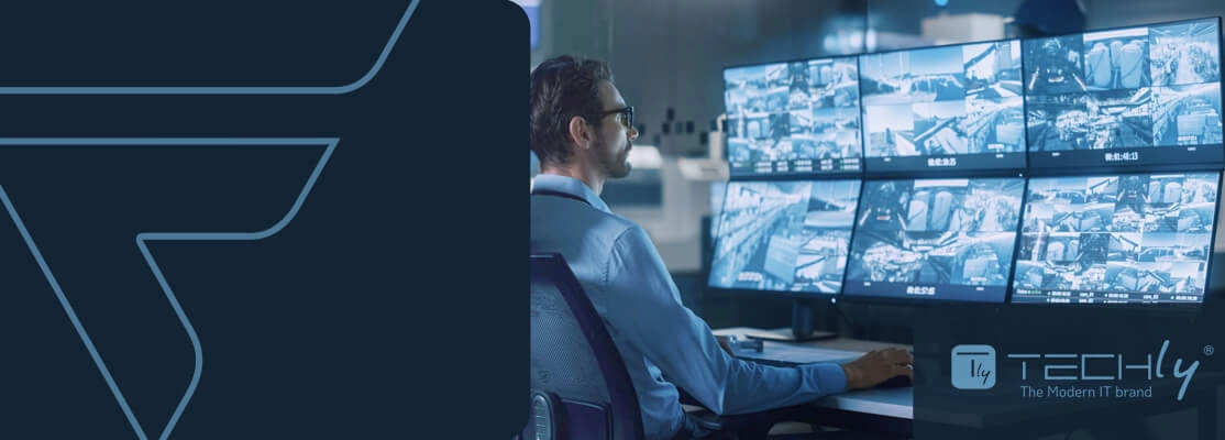 Uchwyt monitora do systemu monitoringu. Profesjonalne produkty Techly.